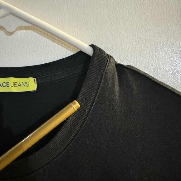 Versace Jeans Men’s Logo TShirt Size Small - Picture 8 of 8